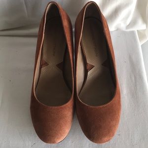 Adrienne Vittadini brown suede shoes Sz 6.5